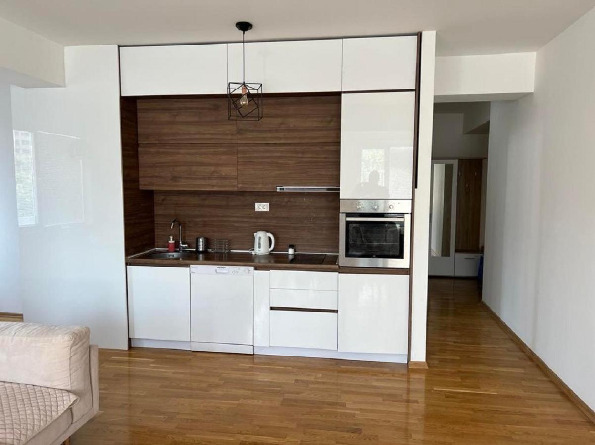 High-End Spacious Apartment Next To City Mall Skopje Zewnętrze zdjęcie