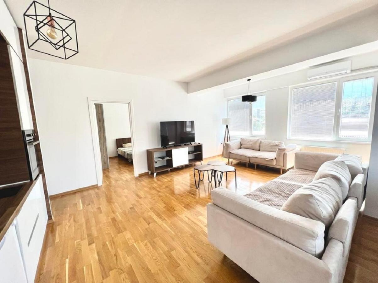 High-End Spacious Apartment Next To City Mall Skopje Zewnętrze zdjęcie