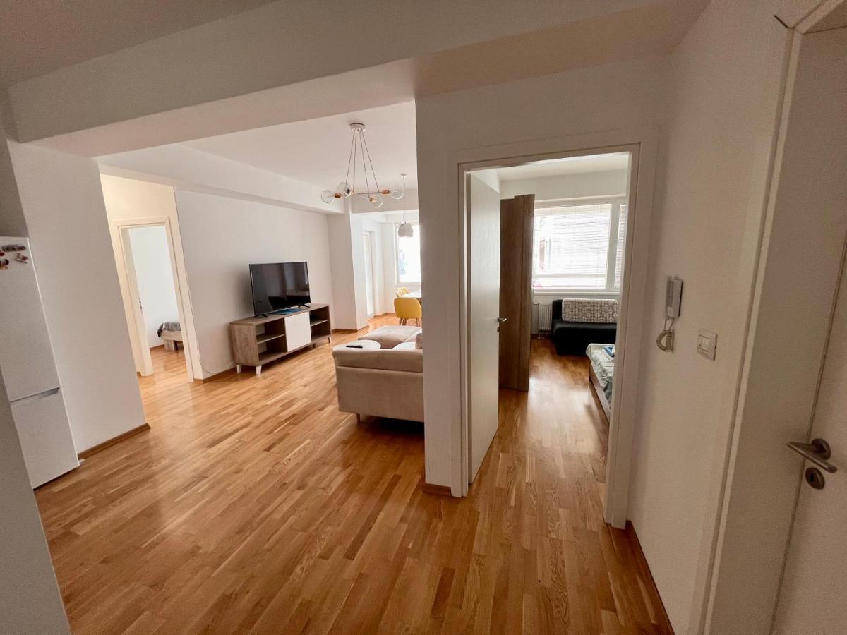 High-End Spacious Apartment Next To City Mall Skopje Zewnętrze zdjęcie