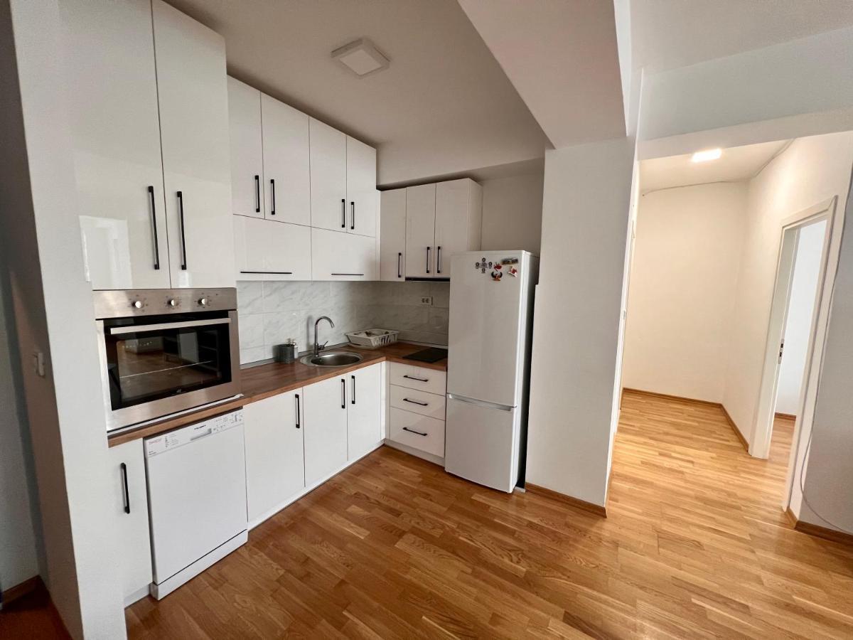 High-End Spacious Apartment Next To City Mall Skopje Zewnętrze zdjęcie
