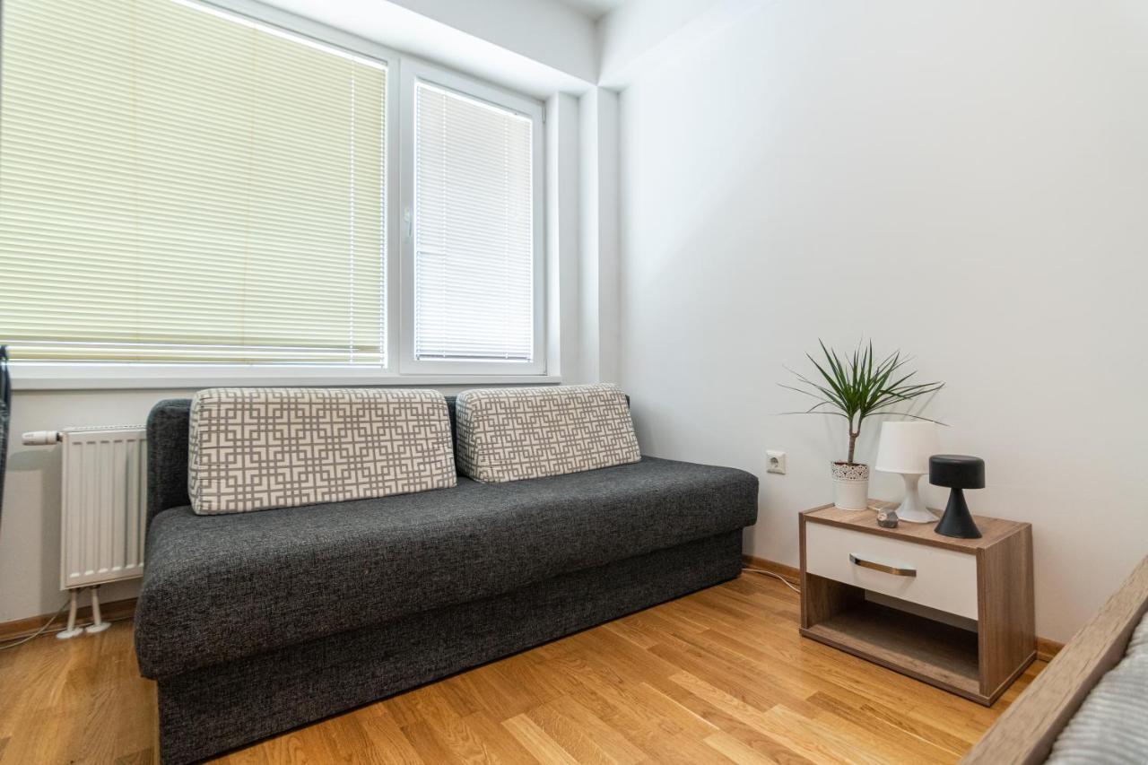 High-End Spacious Apartment Next To City Mall Skopje Zewnętrze zdjęcie