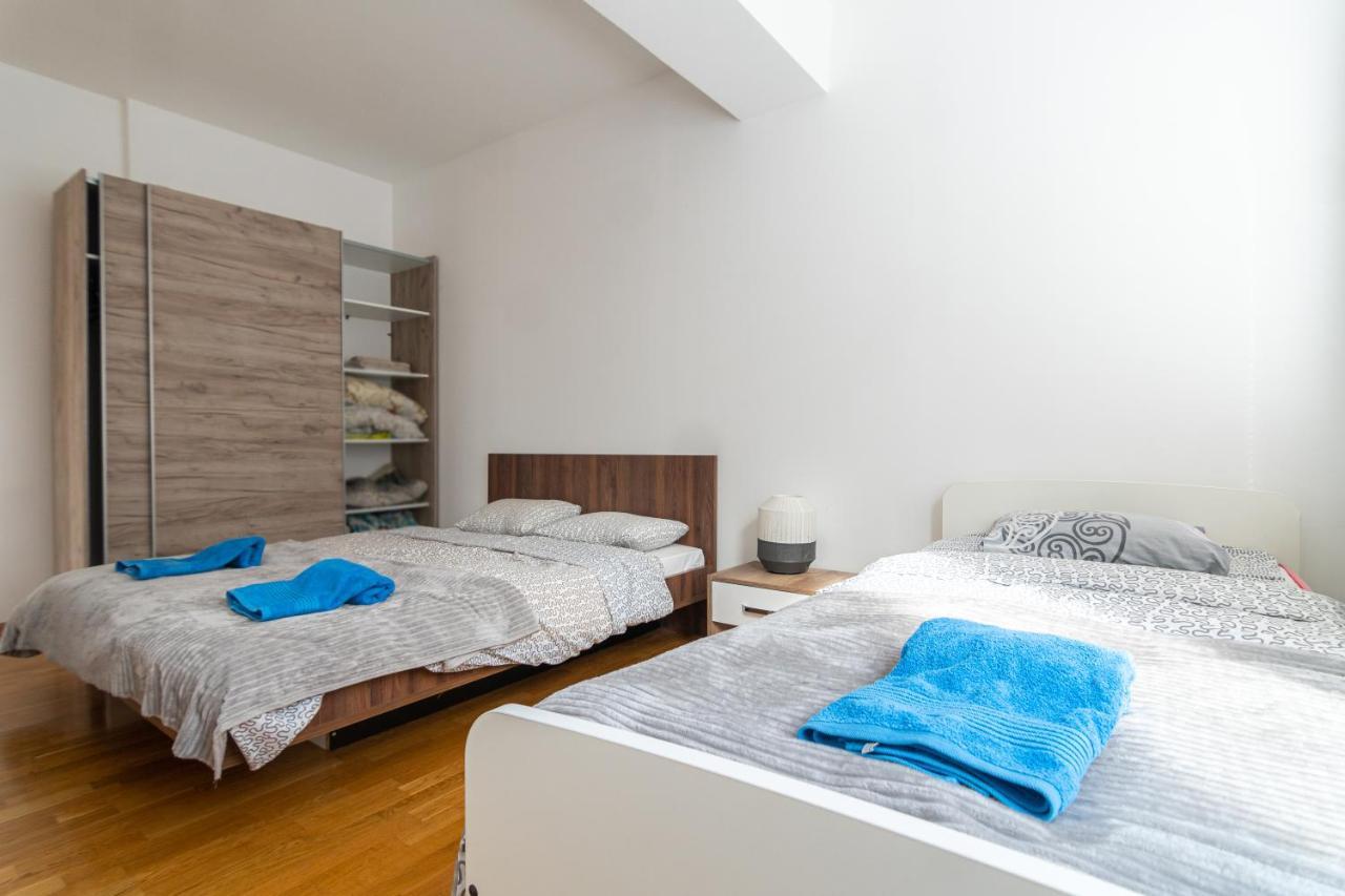 High-End Spacious Apartment Next To City Mall Skopje Zewnętrze zdjęcie