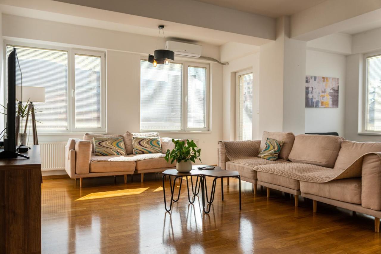 High-End Spacious Apartment Next To City Mall Skopje Zewnętrze zdjęcie