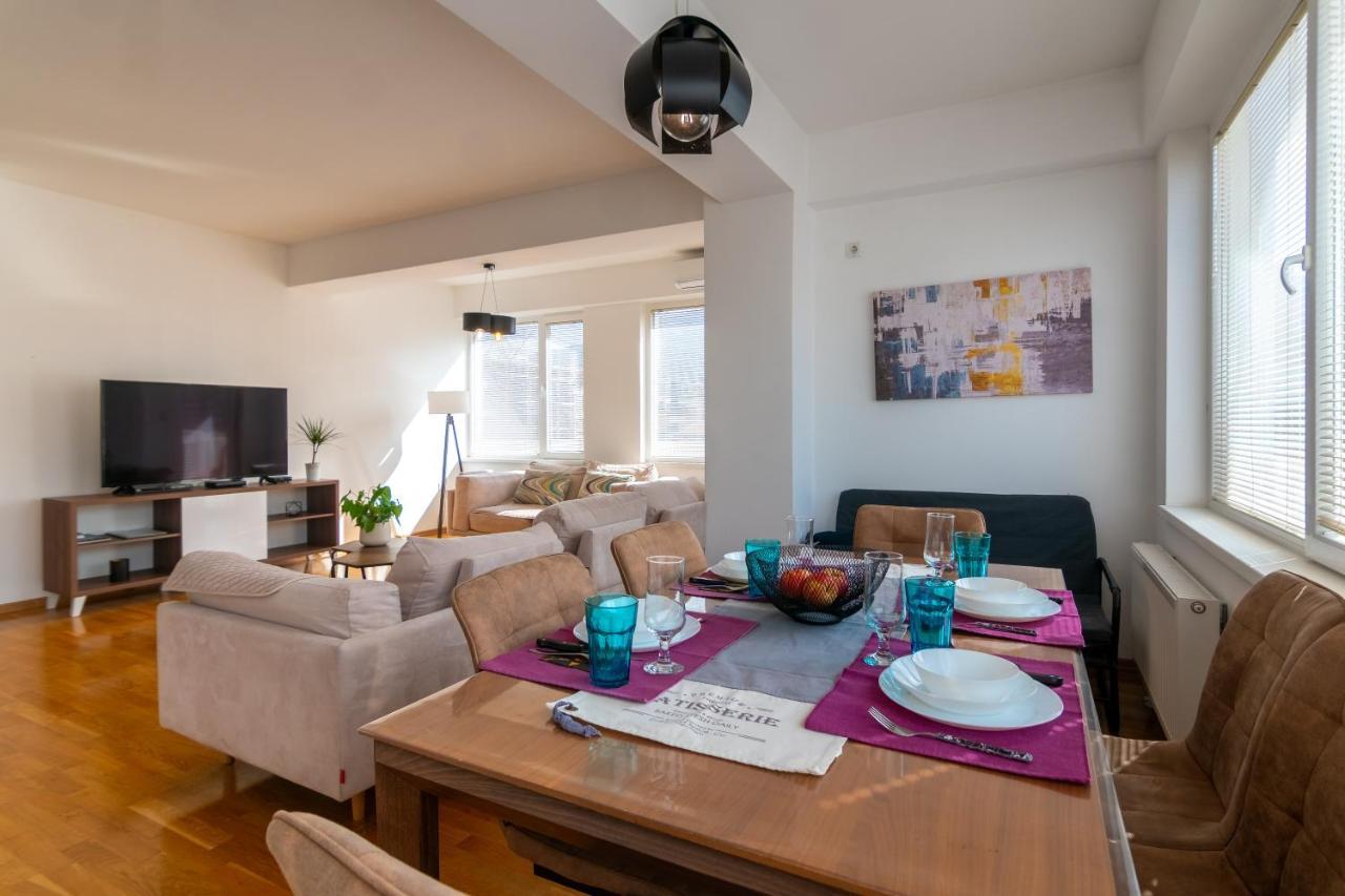 High-End Spacious Apartment Next To City Mall Skopje Zewnętrze zdjęcie