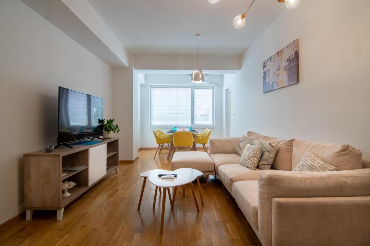 High-End Spacious Apartment Next To City Mall Skopje Zewnętrze zdjęcie