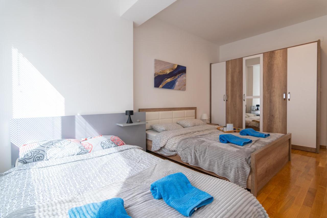 High-End Spacious Apartment Next To City Mall Skopje Zewnętrze zdjęcie